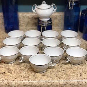 14pc Fine China Teacup set & Sugar Bowl